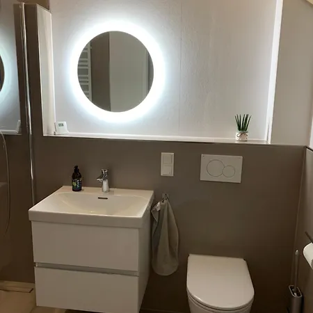 Modernes Am Waldrand Apartment Geisenheim